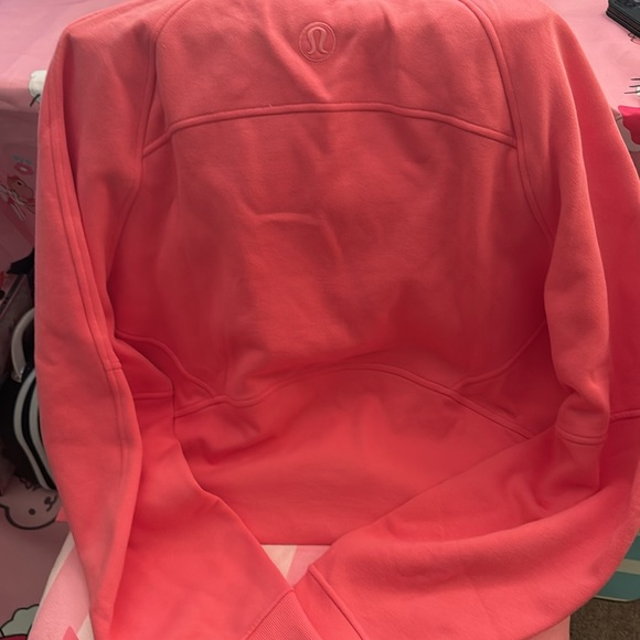 Lululemon Scuba Oversized Pullover NWT- XL/XXL and XS/S Sakura Pink - Picture 4 of 5